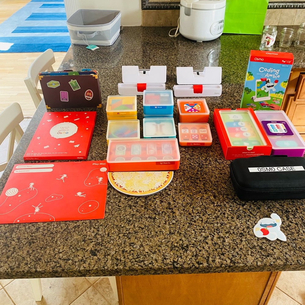 Osmo Learning Games and Ipad Holders